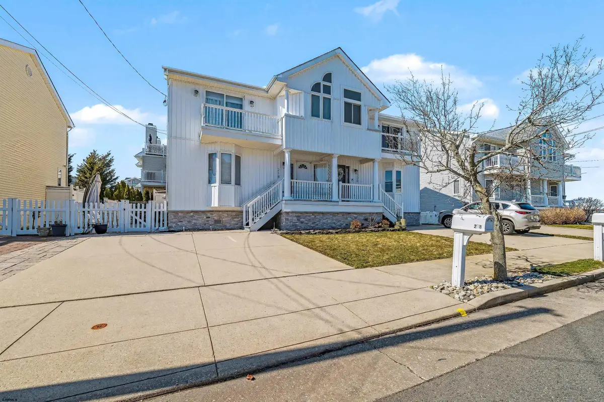 218 N Coolidge Ave, Margate City, NJ 08402 - #1