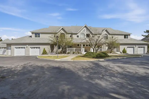 11 Catalina Dr #11, Linwood, NJ 08221