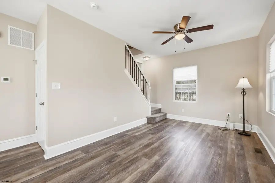 16 Heights Ave, Berlin, NJ 08009 - #3