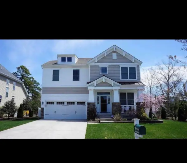 118 Briarcliff Dr, Egg Harbor Township, NJ 08234