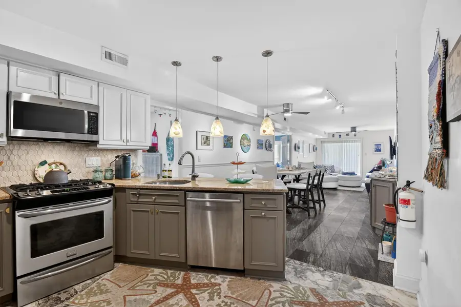 3901 Ocean Ave #6, Brigantine, NJ 08203 - #3