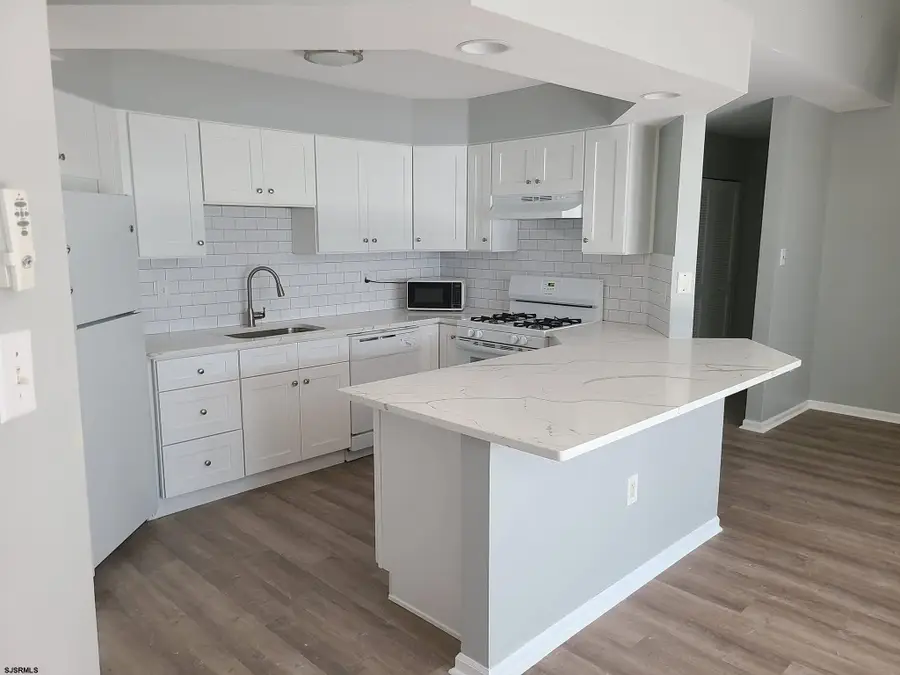 36 Trotters Ln #36, Galloway, NJ 08205 - #3