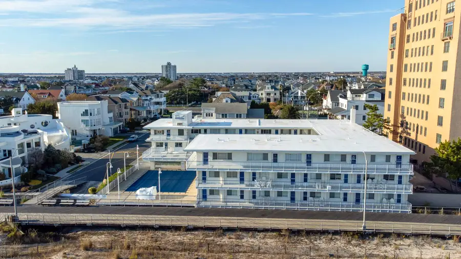 111 S Dudley Ave #108, Ventnor City, NJ 08406 - #2