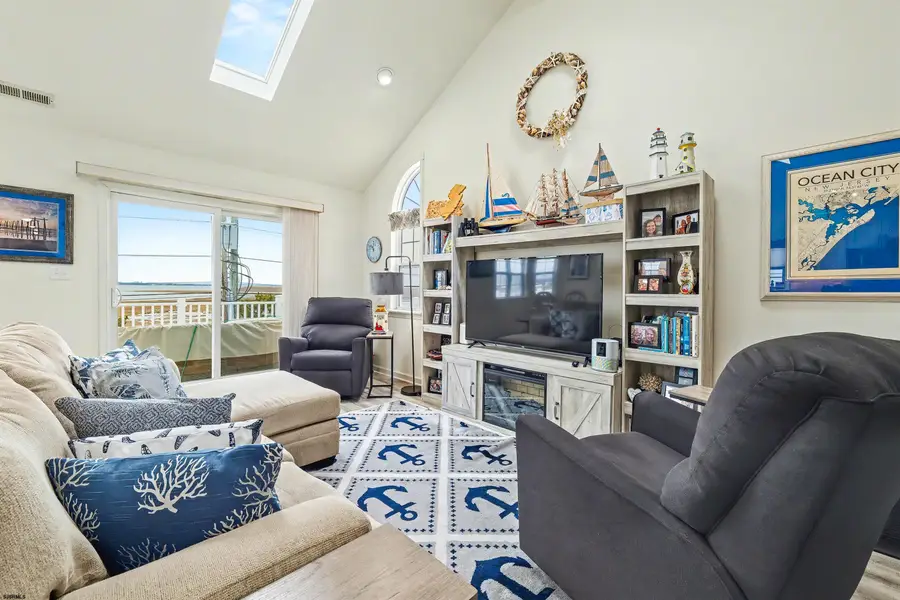 310 Roosevelt Blvd #2, Ocean City, NJ 08226 - #3