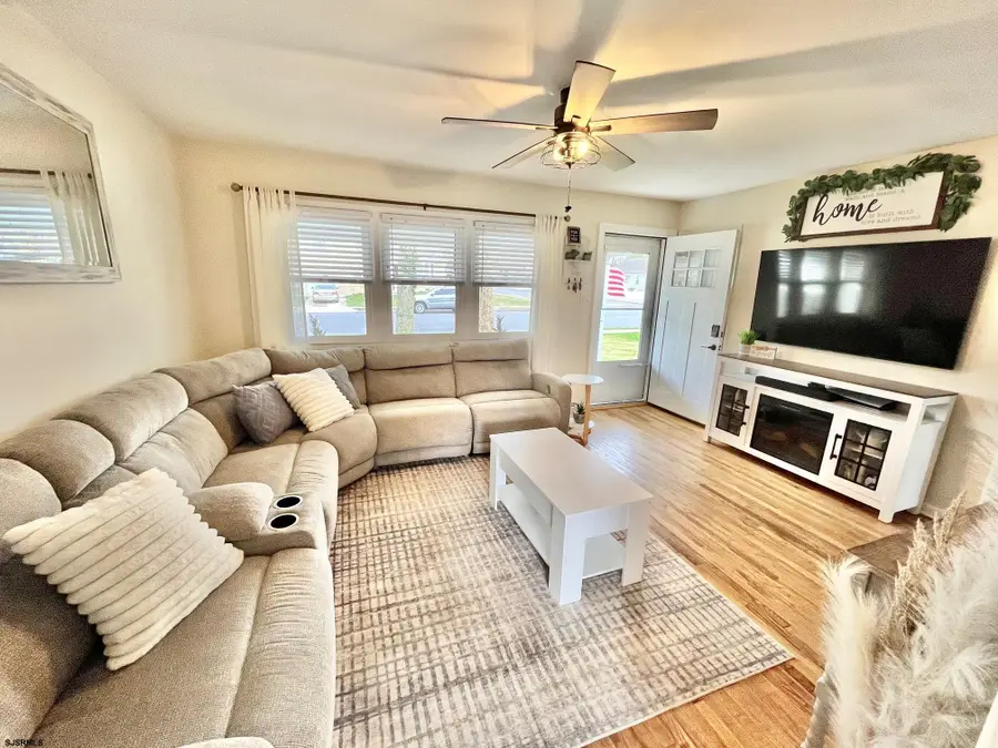 415 Rhode Island Ave, Somers Point, NJ 08244 - #3