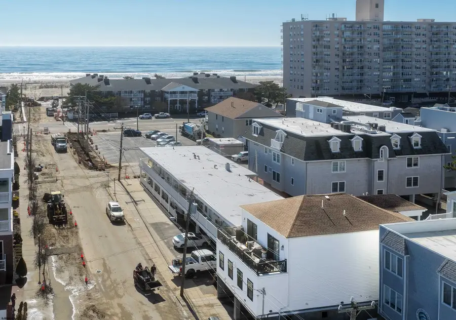 24 S Washington Ave #A, Margate City, NJ 08402 - #2