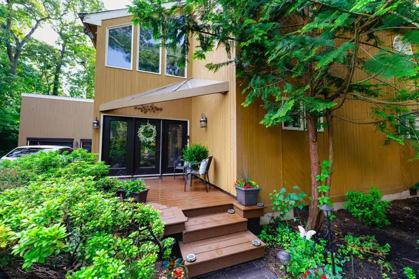 12 Fischer Rd, Linwood, NJ 08221