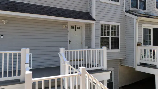 4814 Hawthorne Ln #208, Mays Landing, NJ 08330