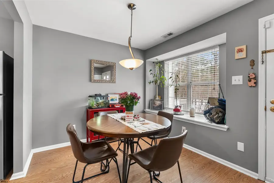 4814 Hawthorne Ln #208, Mays Landing, NJ 08330 - #2