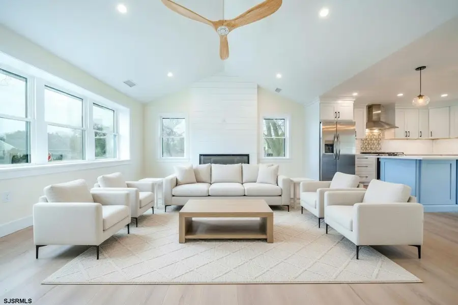 29 E Hollywood Ln, Beesleys Point, NJ 08223 - #2