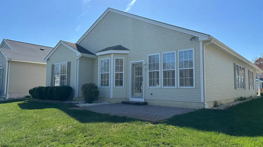 102 Oxford Ct, Smithville, NJ 08205 - #3