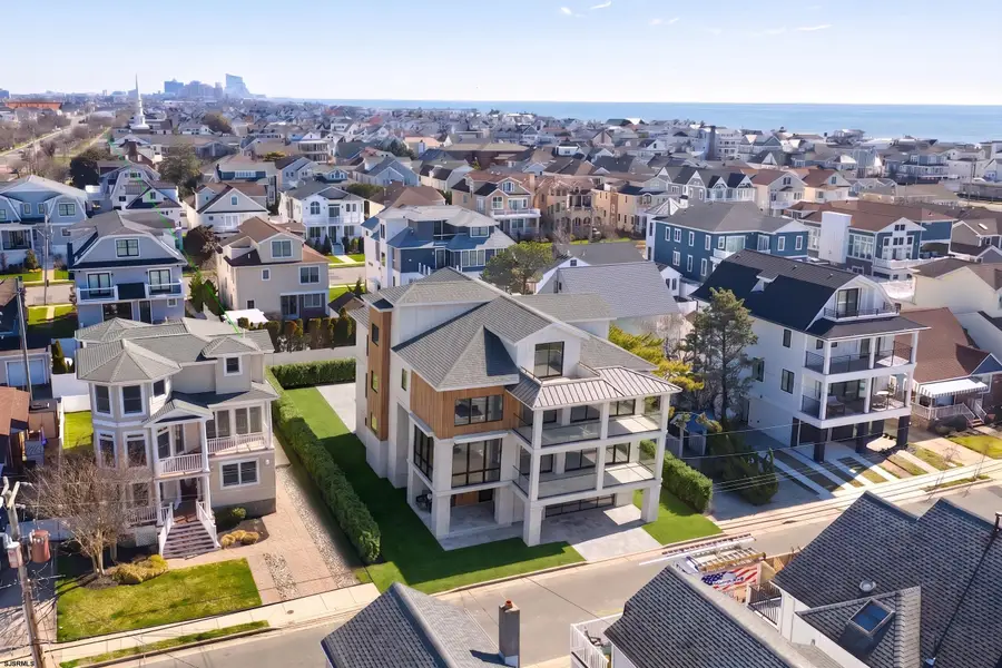 7 S Benson Ave, Margate City, NJ 08402 - #3