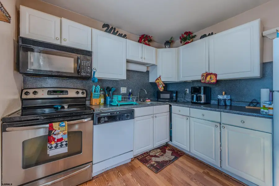 73B Oxford Vlg #73B, Egg Harbor, NJ 08234 - #3