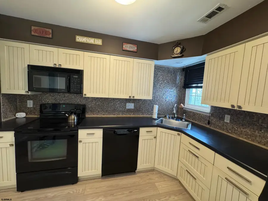 232 London Ct #232, Egg Harbor, NJ 08234 - #3