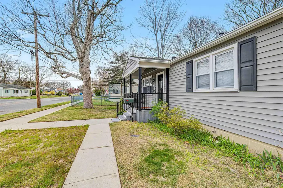 521 W New York Ave, Somers Point, NJ 08244 - #2