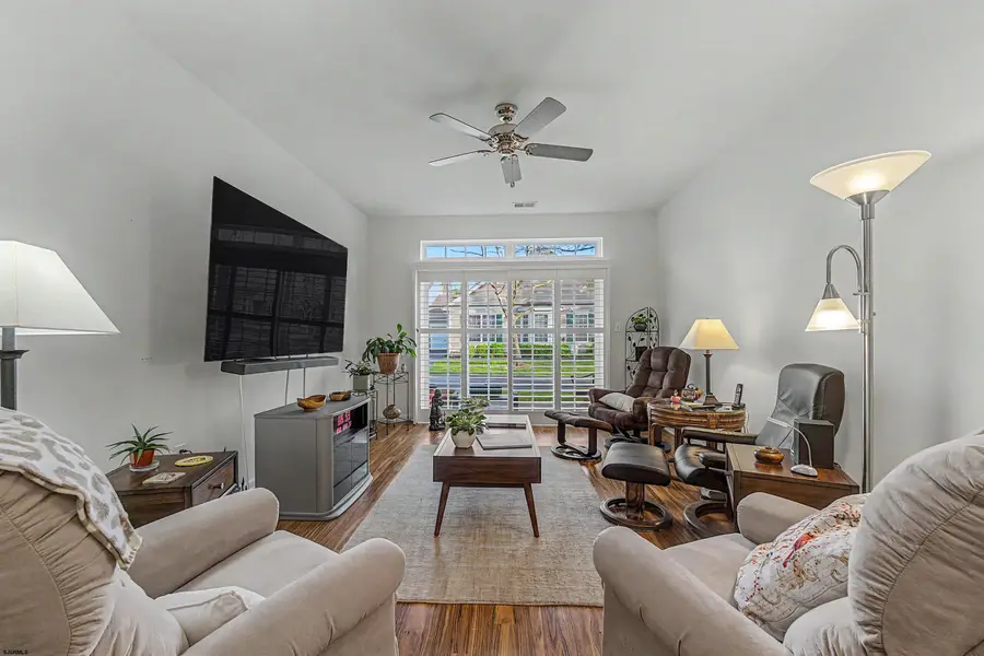 190 Southampton Dr, Smithville, NJ 08205 - #2