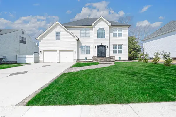 11 Chancellor Park Dr, Mays Landing, NJ 08330