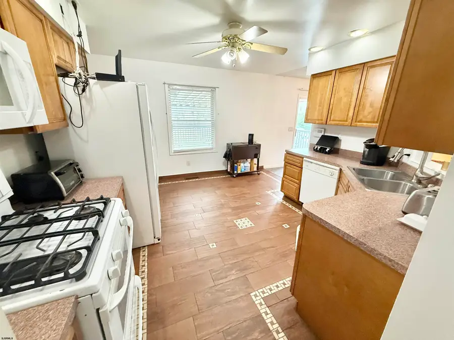 811 W Park Ave, Pleasantville, NJ 08232 - #3