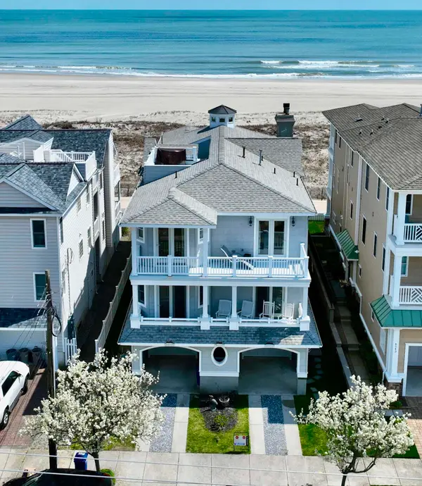 4537 Central Ave #1st Floor, Ocean City, NJ 08226