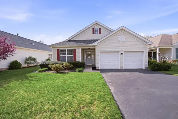 11 Pembrooke Way, Galloway Township, NJ 08205-4821