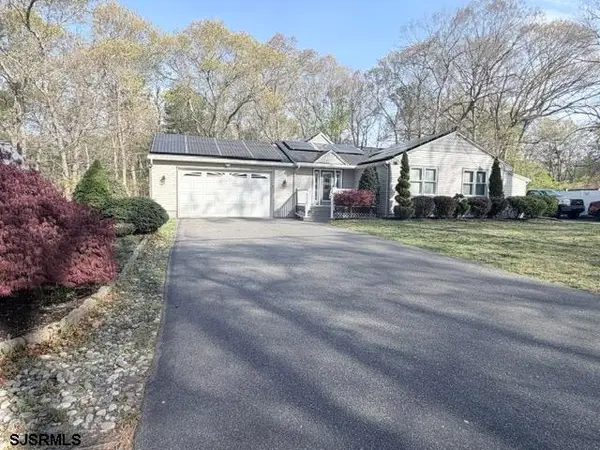 727 S 4th Ave Ave, Galloway Township, NJ 08205