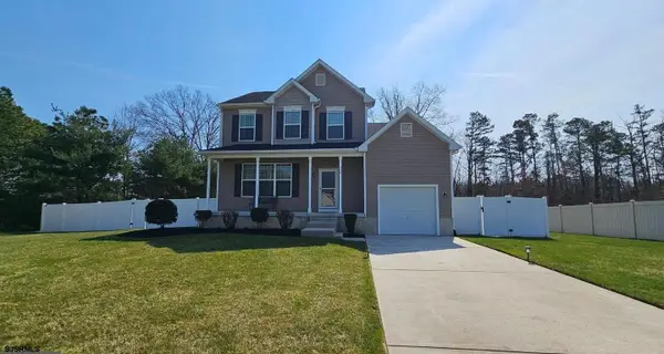 114 Lauren Ct., Landisville, NJ 08326