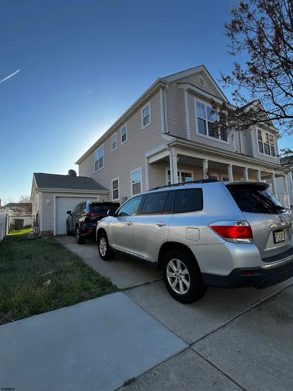 120 N Vermont Ave, Atlantic City, NJ 08401