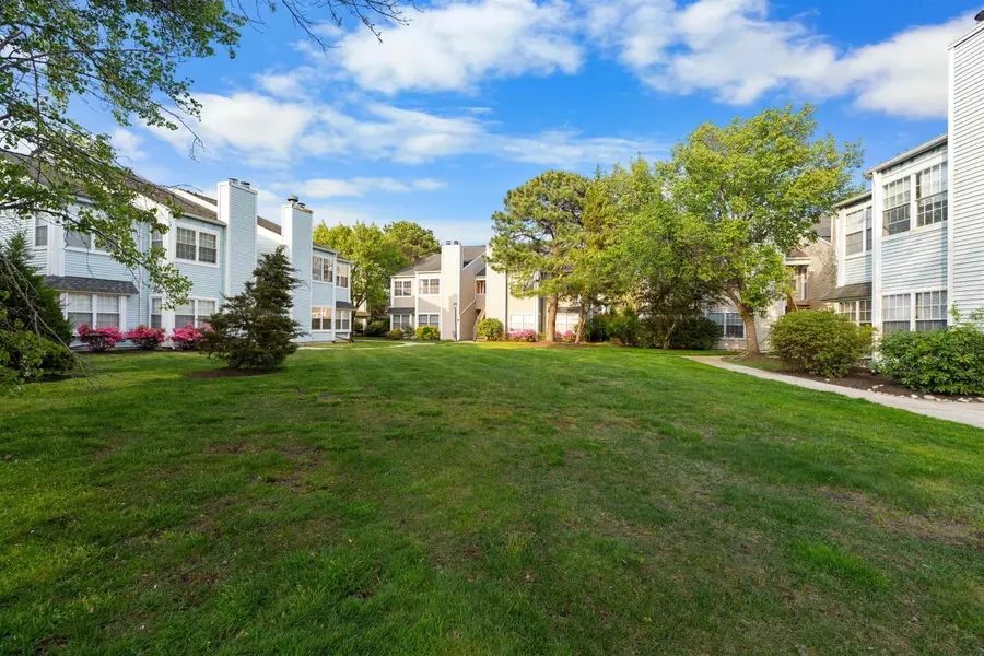 63 Driftwood Court #building 34, Smithville, NJ 08205 - #2
