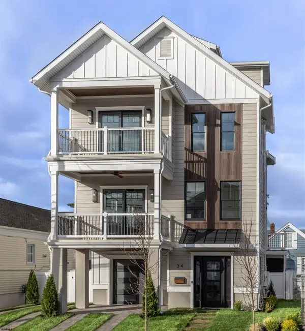 34 N Essex Ave Ave, Margate, NJ 08402