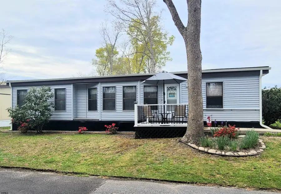 301 Jetty Dr, Egg Harbor, NJ 08234 - #2