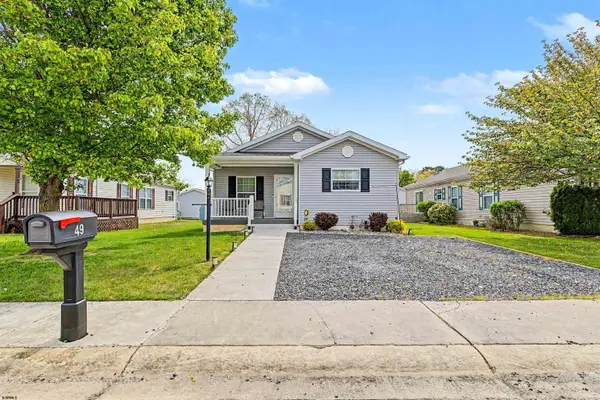 49 Dogwood Ln, Mays Landing, NJ 08330