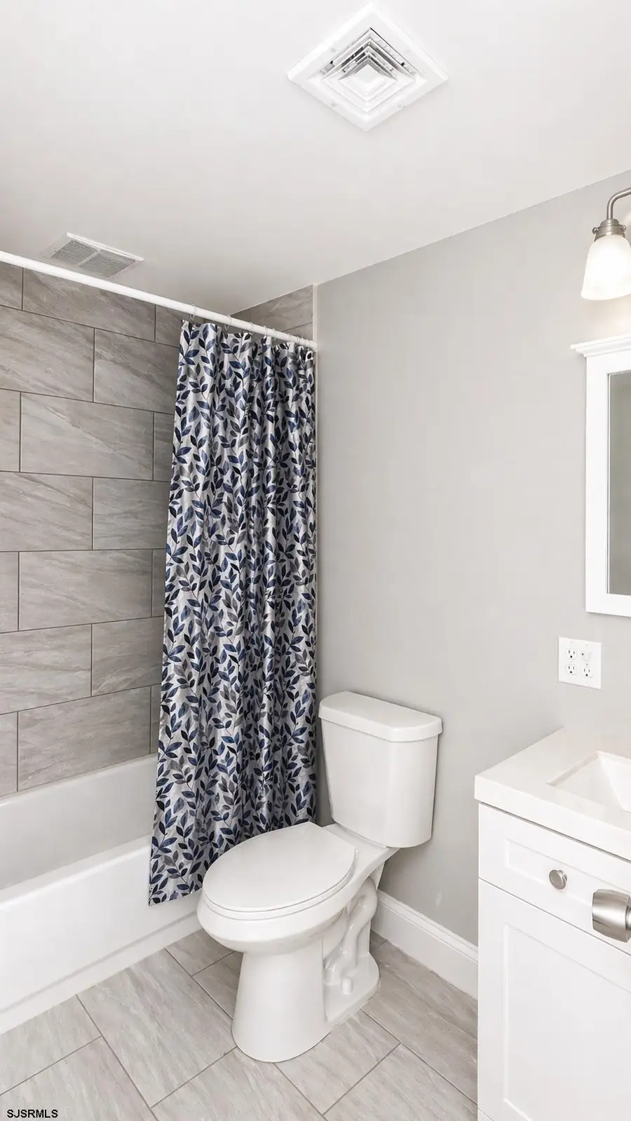 704 Havana Ave, Absecon, NJ 08205 - #3