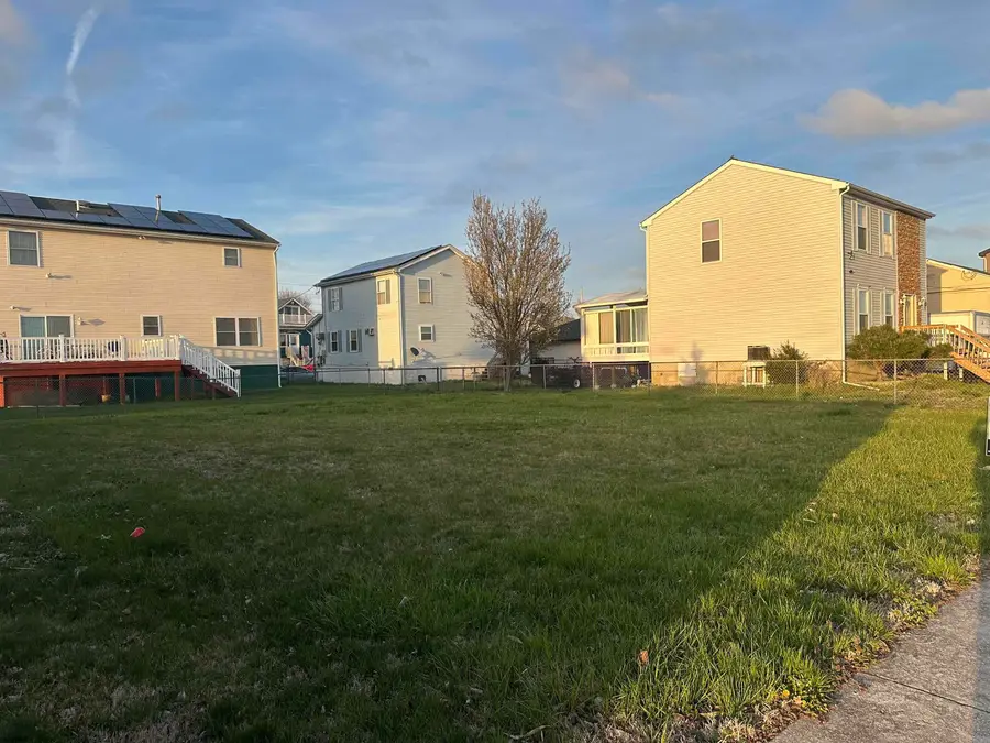 1421 W Riverside Dr, Atlantic City, NJ 08401 - #3