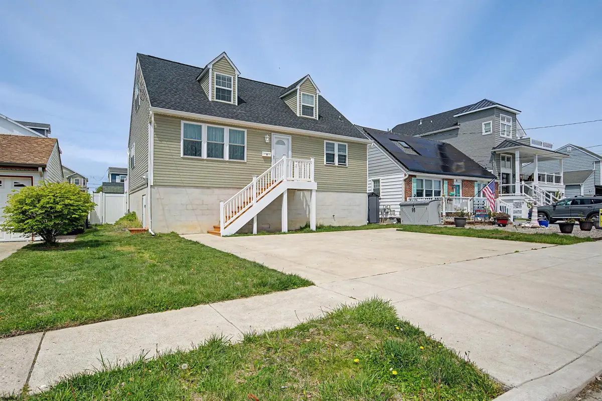 8 Franklin Place, Brigantine, NJ 08203 - #1