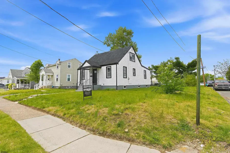 33 Morris Street, Burlington, NJ 08016 - #3
