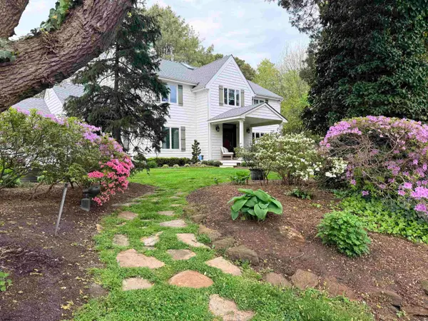 202 E Arbor Court, Linwood, NJ 08221