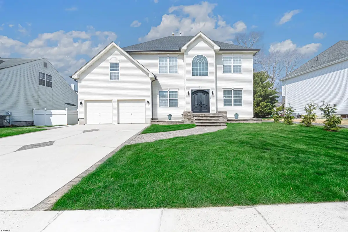 11 Chancellor Park Dr, Mays Landing, NJ 08330 - #1