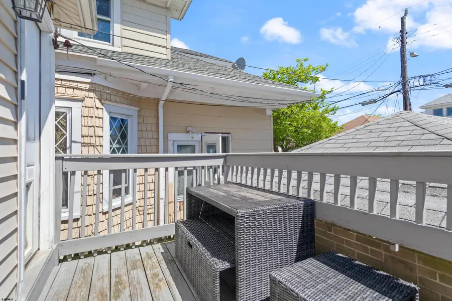 11 N Weymouth Ave, Ventnor City, NJ 08406 - #3