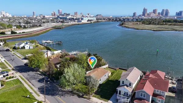 1440 W Riverside Dr, Atlantic City, NJ 08203-1234