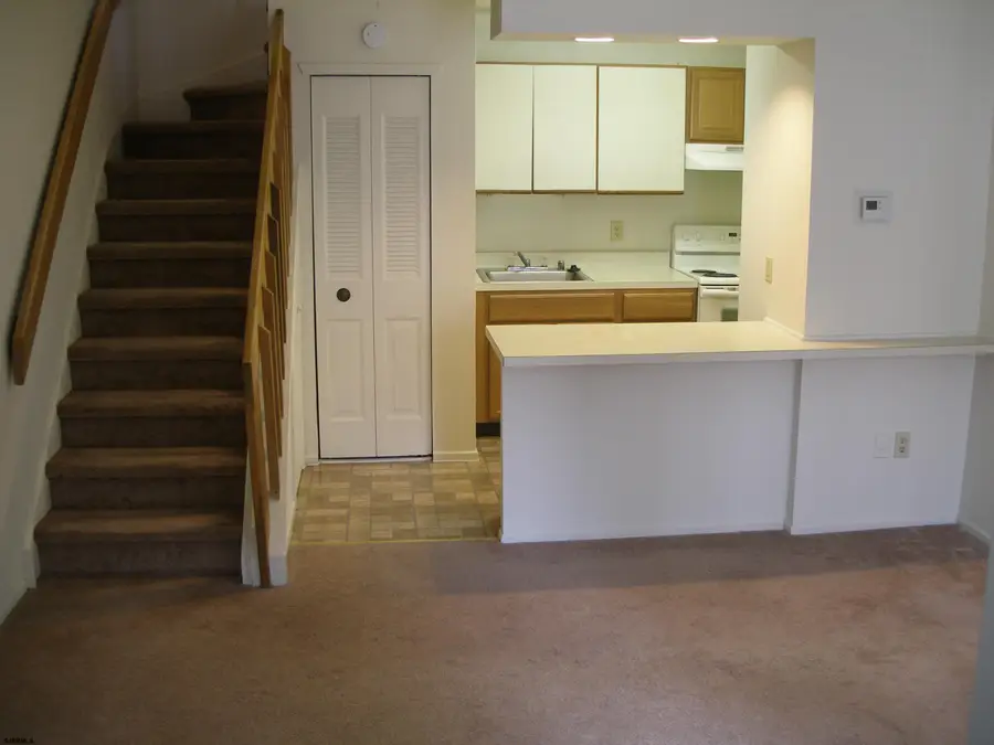727 Black Horse Pike Apt 2-2 #2-2, Pleasantville, NJ 08232 - #2