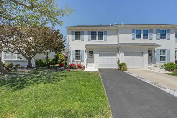 313 Seashell Ln, Brigantine, NJ 08203