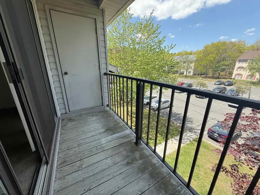 81 Colonial Ct #81, Absecon, NJ 08205 - #3