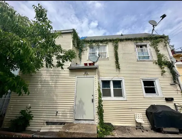 2521 Centennial Ave, Atlantic City, NJ 08401