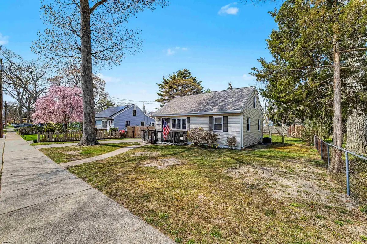 140 Pennsylvania Ave, Absecon, NJ 08201 - #1