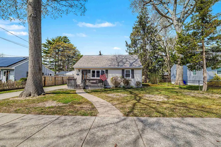 140 Pennsylvania Ave, Absecon, NJ 08201 - #2