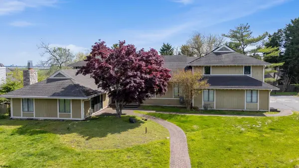 506 Lazy Ln, Absecon, NJ 08226-1866