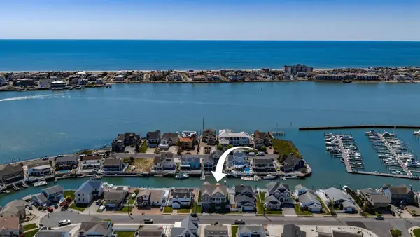 40 Sunset Blvd, Egg Harbor Township, NJ 08403