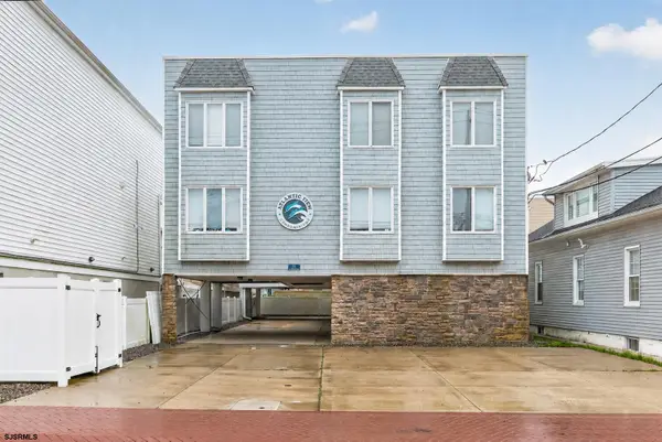 22 S Washington Ave, Margate, NJ 08402