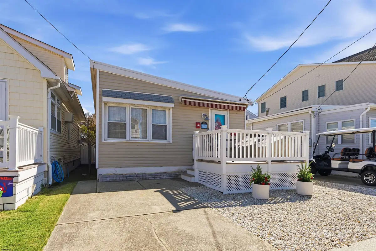 219 W 10th Ave, North Wildwood, NJ 08260-0000 - #1