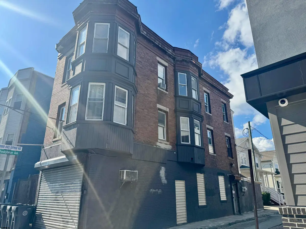 1013 Arctic Ave, Atlantic City, NJ 08401-4738 - #1